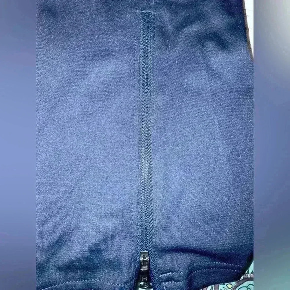 Women’s Under Armour loose knit elastic drawstring waist side pockets Size Med - Picture 3 of 9